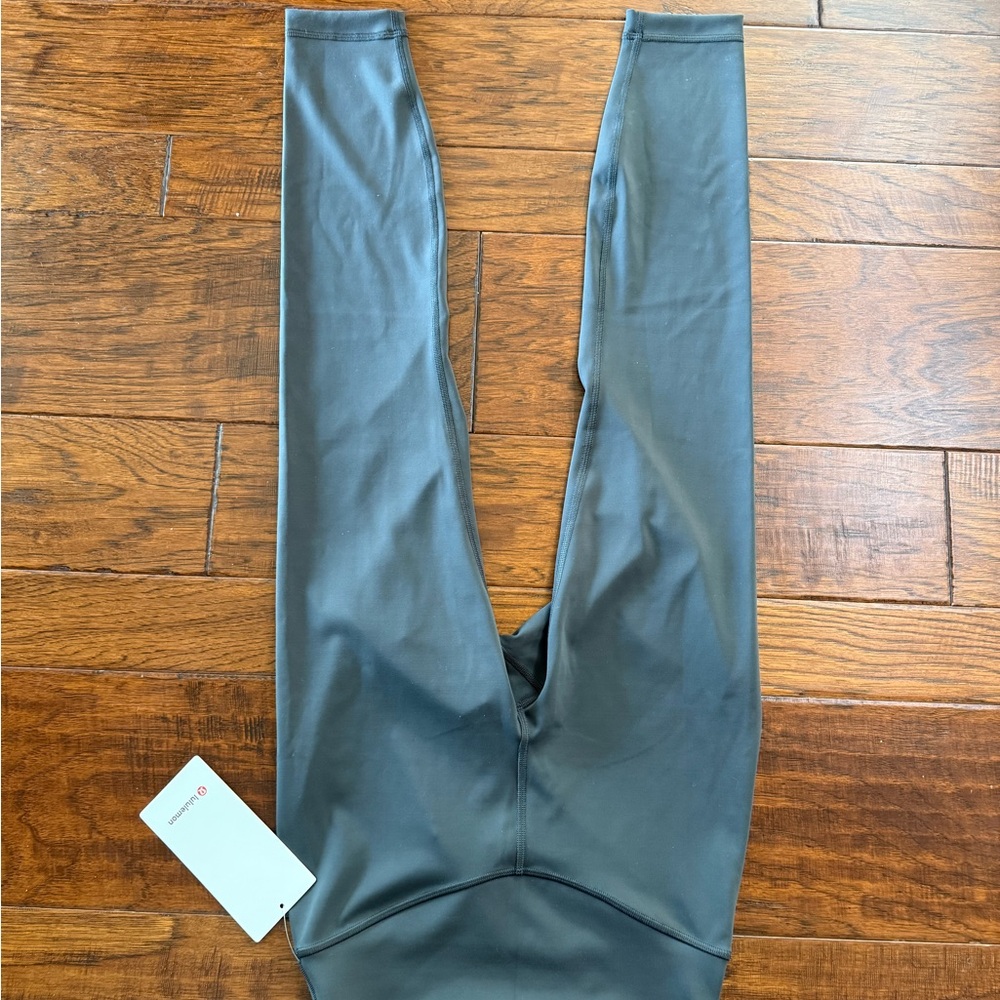 Wunder Under SmoothCover HR Tights